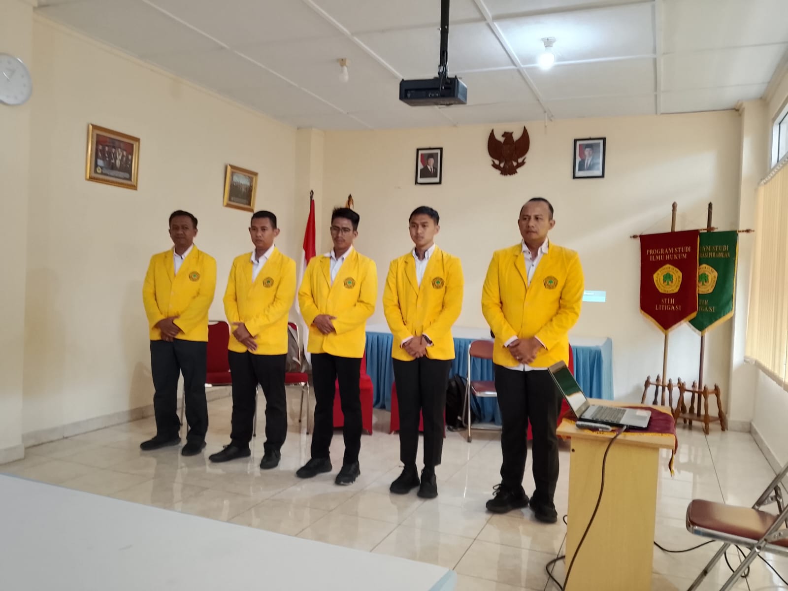 SIDANG SKRIPSI PROGRAM STUDI ILMU HUKUM